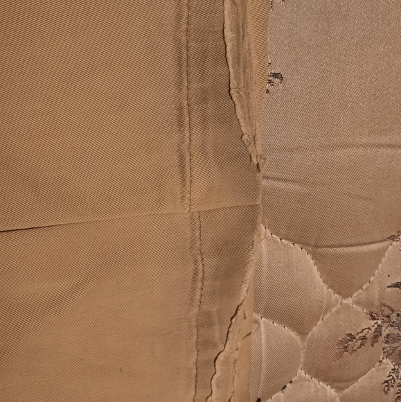 Abercrombie and Fitch khaki pants - Picture 3 of 3